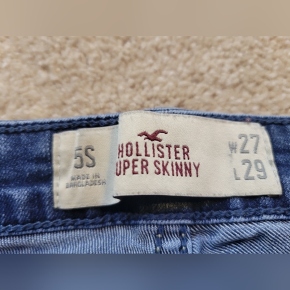 Jeans - Picture 3 of 4